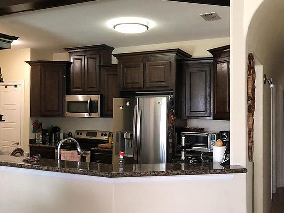 5th image of 6621 Woodlands Ave