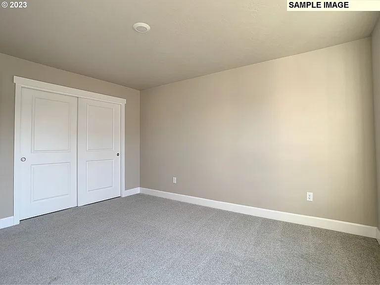 539 E Rosa Ave — Photo 26