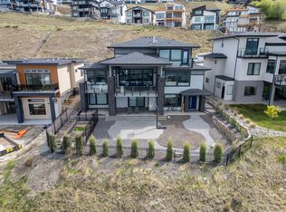 1088 Clarance Ave, Kelowna, BC V1W5H4