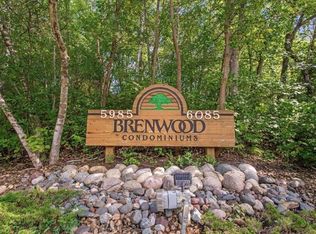 5985 Rowland Rd APT 301, Minnetonka, MN 55343