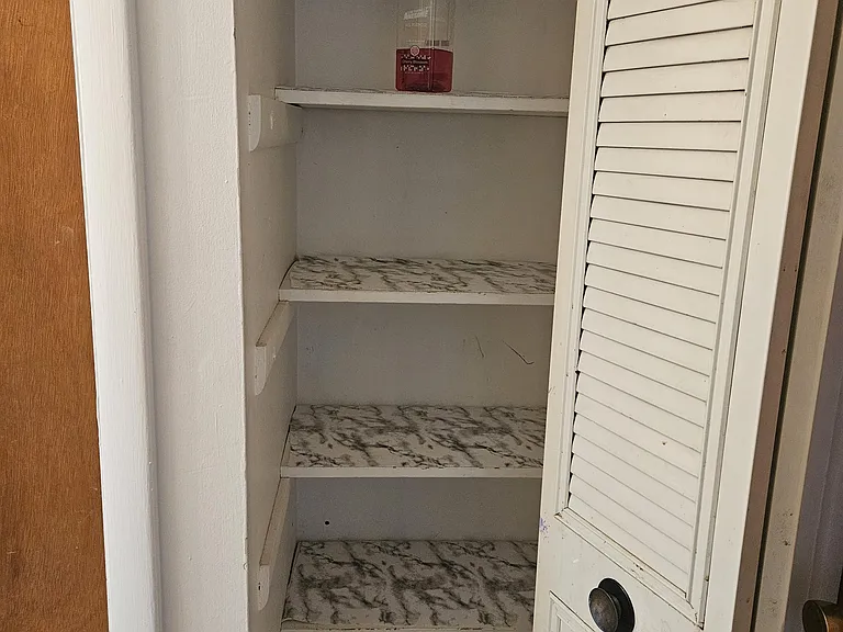 2734 Island Ave — Photo 9