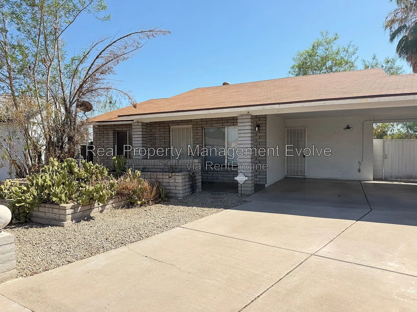 3 bed, 2.0 bath, 1264 sqft, $1,795 — Photo 1