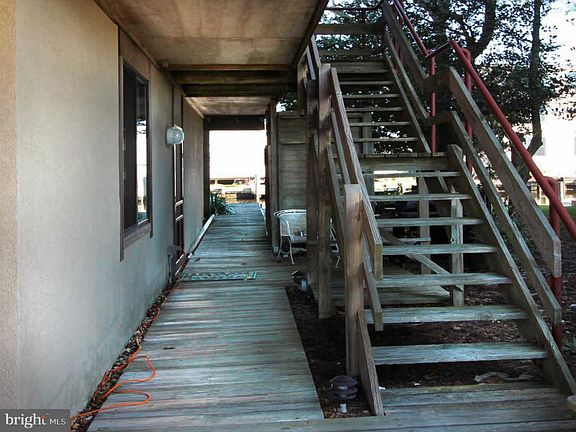 4th image of 35252 Hassell Ave