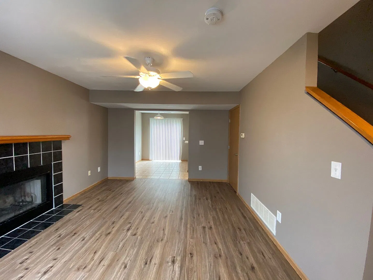 Updated Townhome, Great Location — Photo 2