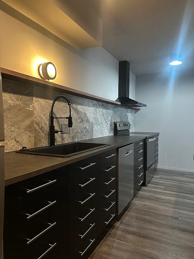 1 bed, 800 sqft, $950 — Photo 2