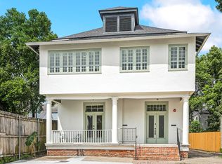 7417 Burthe St #1B, New Orleans, LA 70118