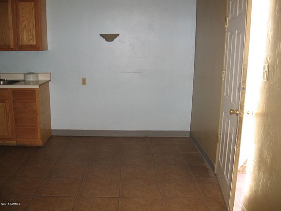 2nd image of 2766 N Geronimo Ave