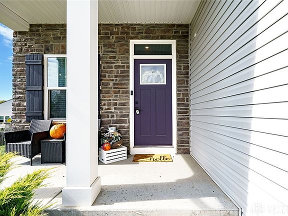 5th image of 3621 Garrett Dr
