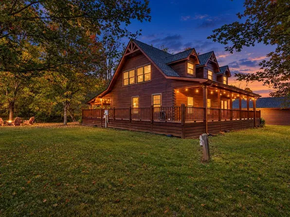 480 Major Rdg, Blue Ridge, GA 30513