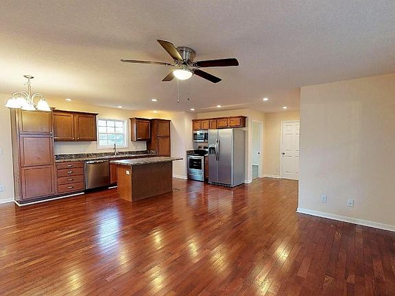2nd image of 110 N Massengill