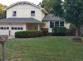 1519 E Oak Forest Rd, Derby, KS 67037