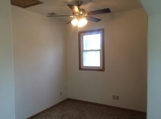 602 Fremont St #1, Manhattan, KS 66502