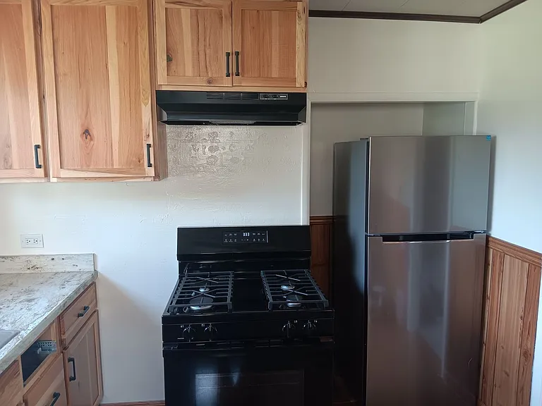 122 E Roosevelt Ave — Photo 17