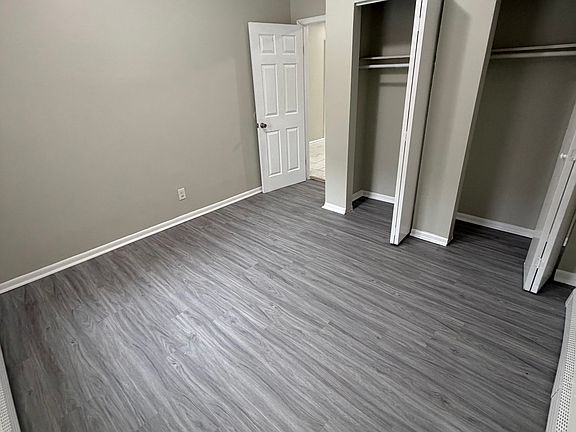 2nd image of 246 Roseville Ave #1R