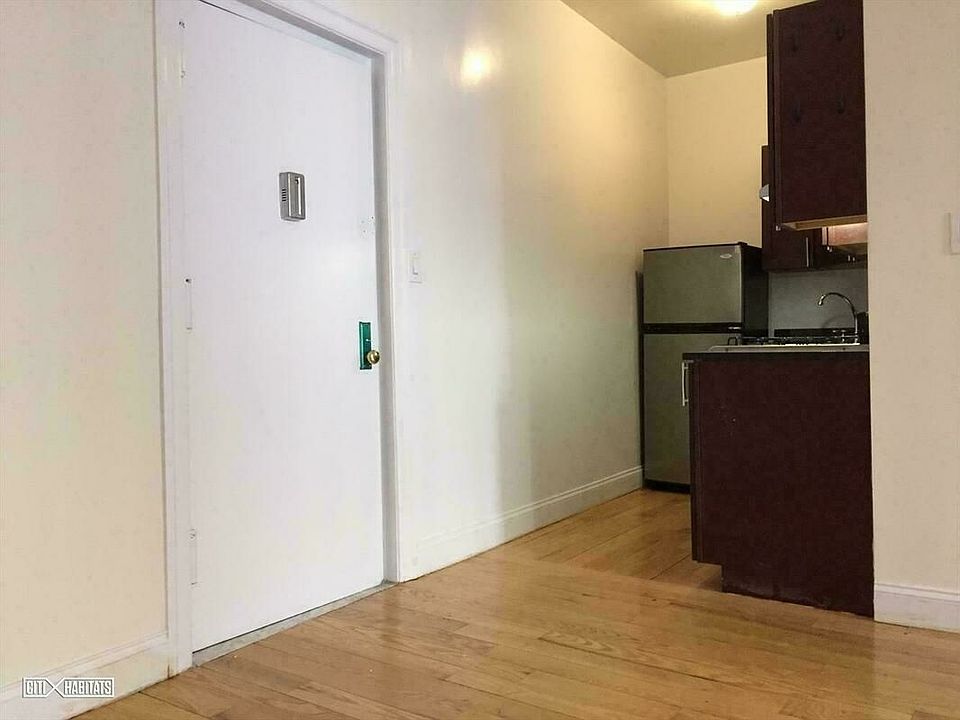 2nd image of 266 Washington Ave APT C11