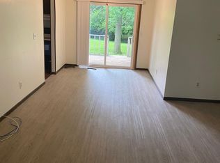 2236 Austin Dr, Springfield, IL 62704