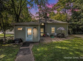145 N Elizabeth St, Lyons, MI 48851