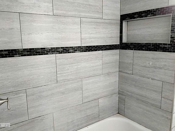 4th image of 156 Beach 96th St APT 2