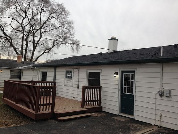3rd image of 307 N California Ave