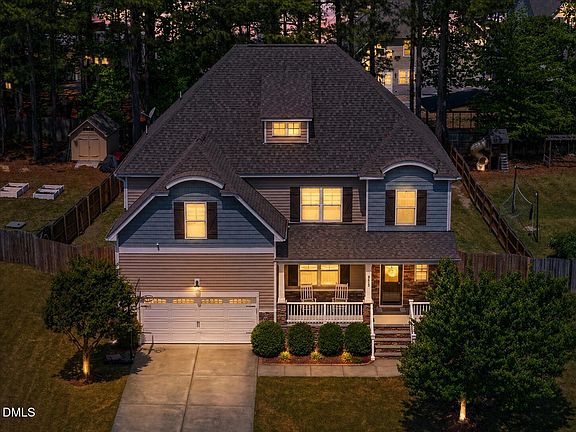 2nd image of 3513 Bloomfield Way