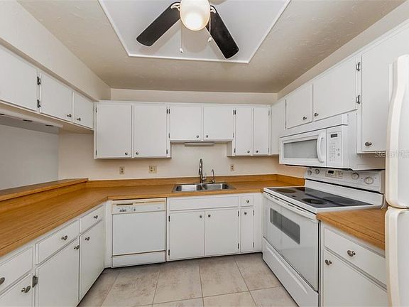 5th image of 972 Bird Bay Way