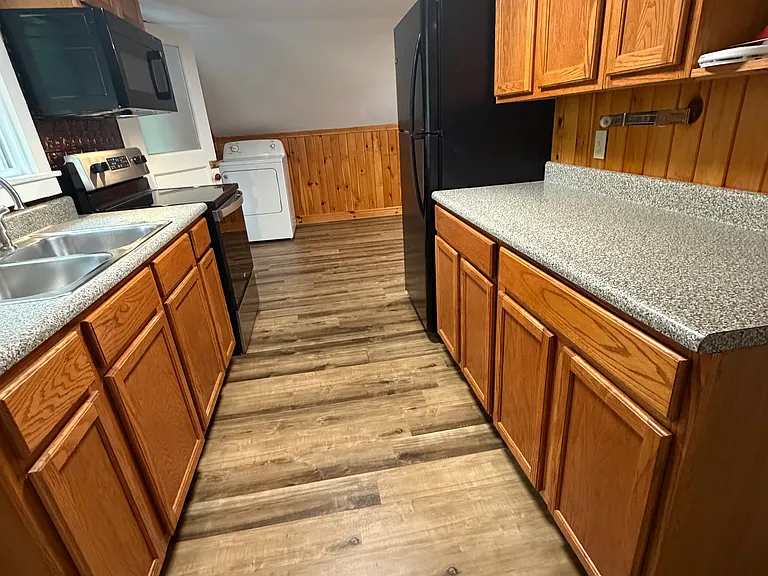 142 Bay St #2 — Photo 14