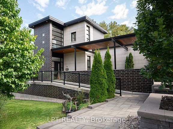 5th image of 847 Walkley Rd