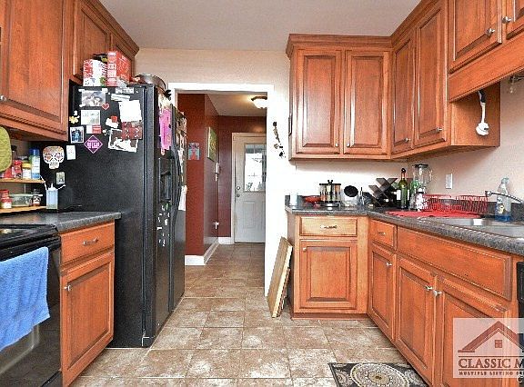 2nd image of 312 Pinewood Circle