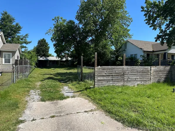 4743 E 6th St, Tulsa, OK 74112