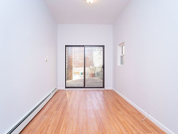 3rd image of 25-37 38th St #1