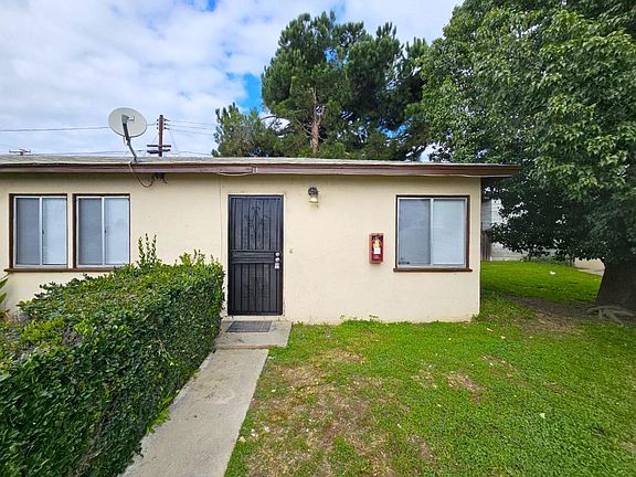 2nd image of 10765 Vernon Ave #B