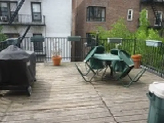 Rented by Garfield Realty  | media 24