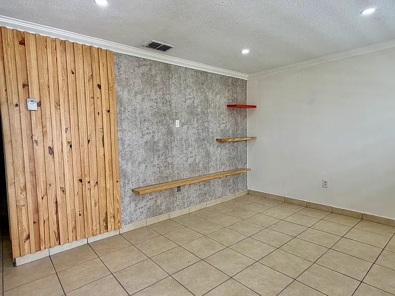 11603 SW 7th Ter #1 — Photo 10