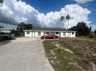 7582-7586 Carrier Rd, Fort Myers, FL 33967