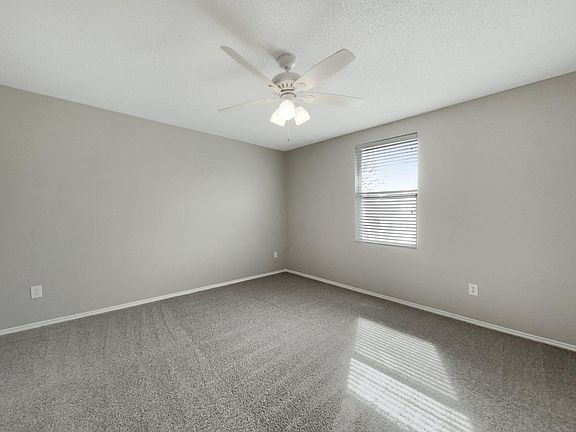 5th image of 8343 Ivy Ln