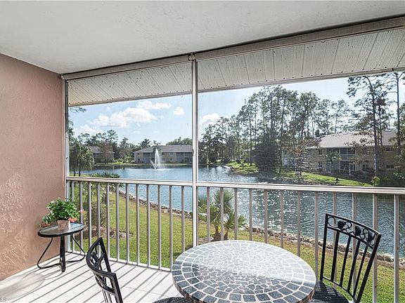 2nd image of 5652 Woodmere Lake Cir #C-202