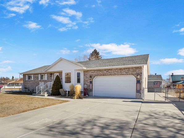 440 W Cottonwood Ln, Ferron, UT 84523