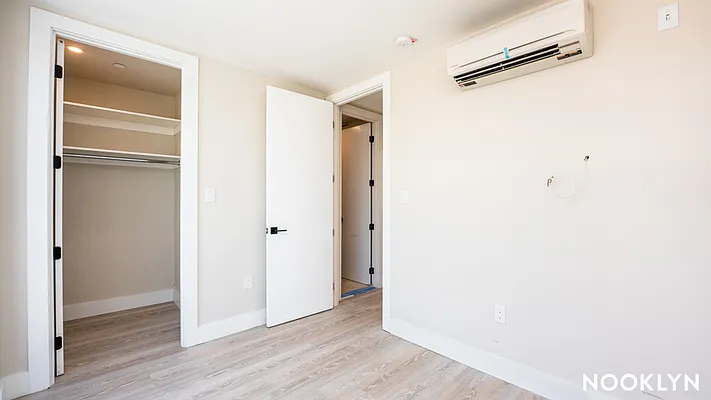 Rented by Nooklyn NYC LLC | media 24