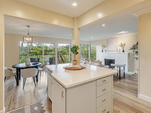 31 Del Mesa Carmel, Carmel, CA 93923