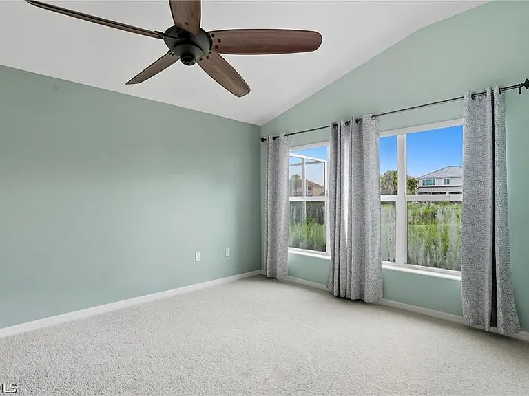 2427 Woodbourne Pl — Photo 11