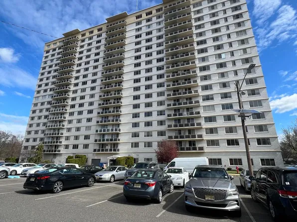 1840 Frontage Rd APT 708, Cherry Hill, NJ 08034
