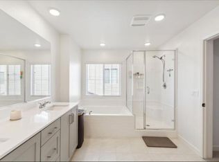 35151 Citrus Cv, Fallbrook, CA 92028