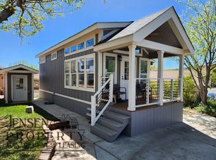 73 Redbluff Dr, Hurricane, UT 84737