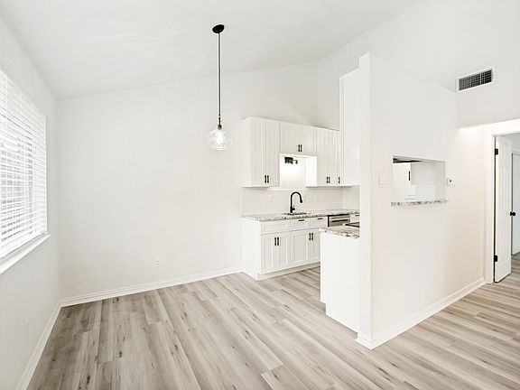 5th image of 2240 Tarpley Rd APT 92