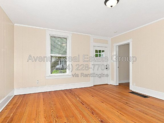 3rd image of 1825 N 3rd St