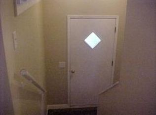 3318 Karnes Rd, Saint Joseph, MO 64506