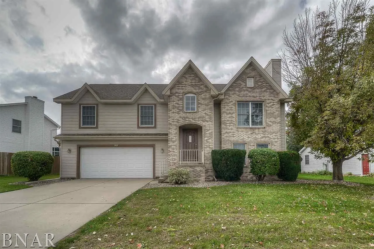 2809 Rainbow Ave photo 1