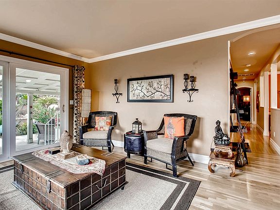 5th image of 9168 Grossmont Blvd