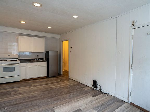 5th image of 635 Dudley St #9364A8197