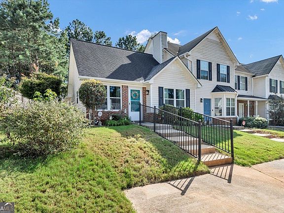 3rd image of 137 Gentle Breeze Ct